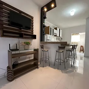 https://apartamento-da-jana-a-15km-praia.hotelsportoseguro.com